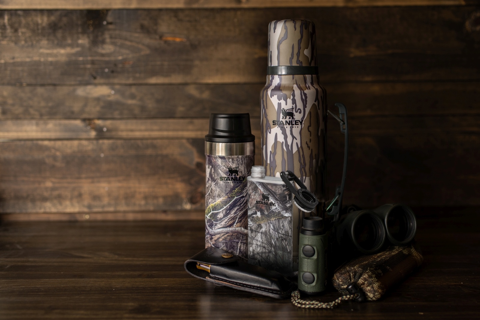 Stanley Classic series mossy oak Placatka/butylka - Obrázek 3