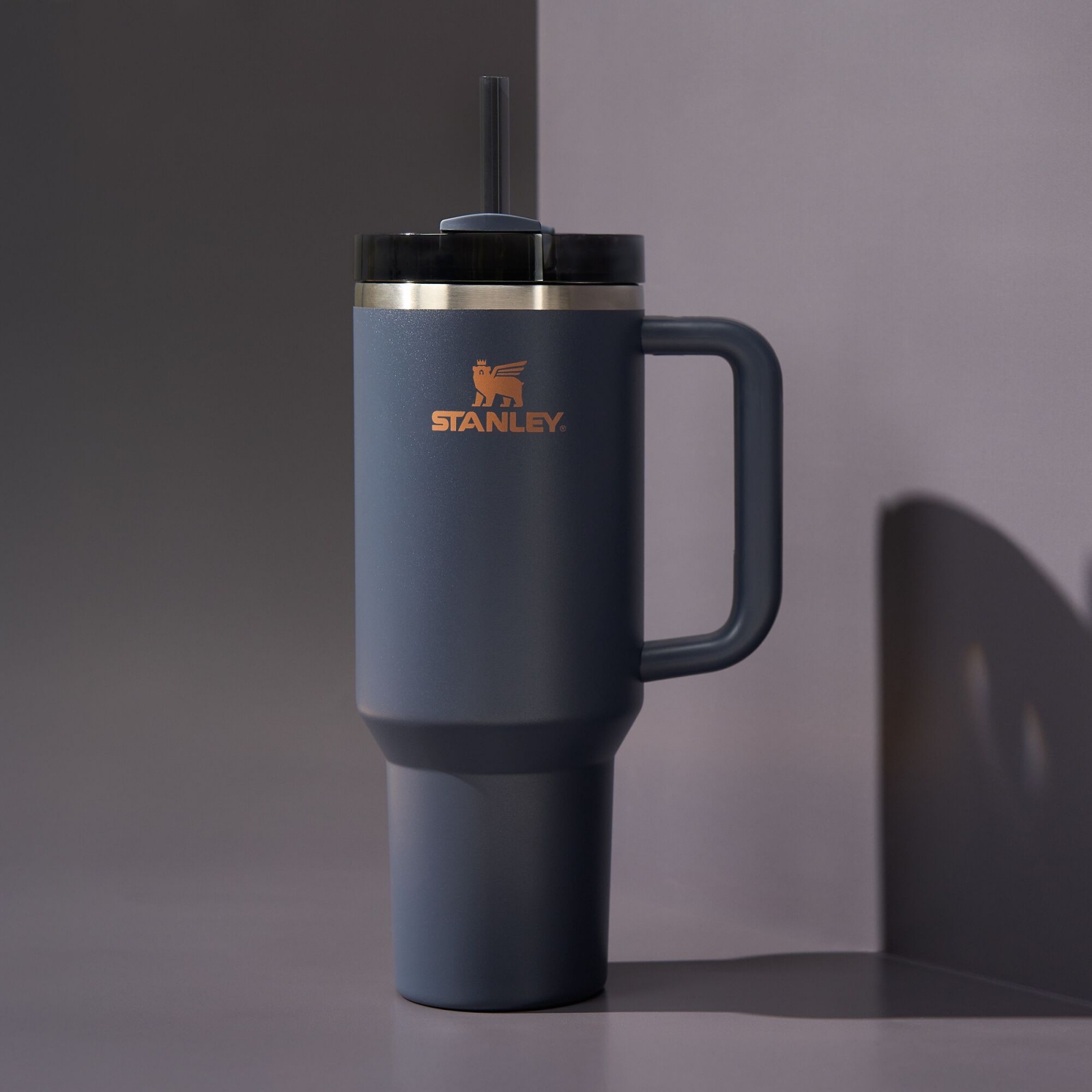 Stanley Quencher H2.O FlowState Tumbler twilight Termohrnek (obrázek 3)