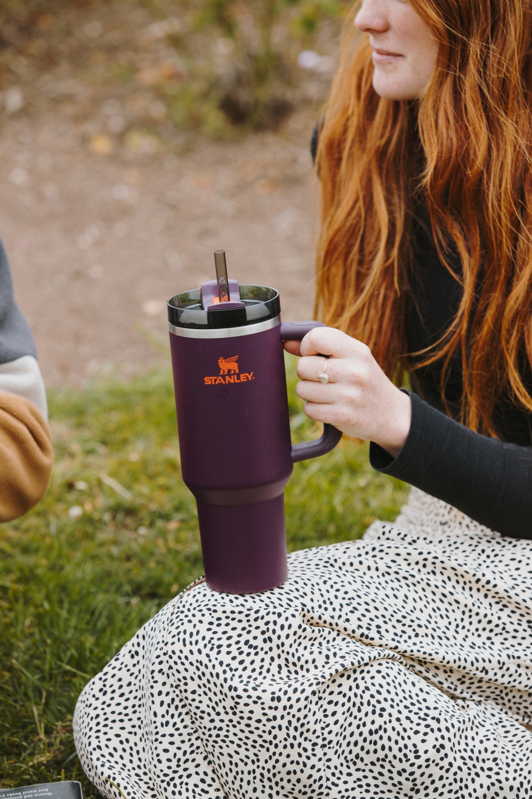 Stanley Quencher H2.O FlowState Tumbler plum Termohrnek (obrázek 9)