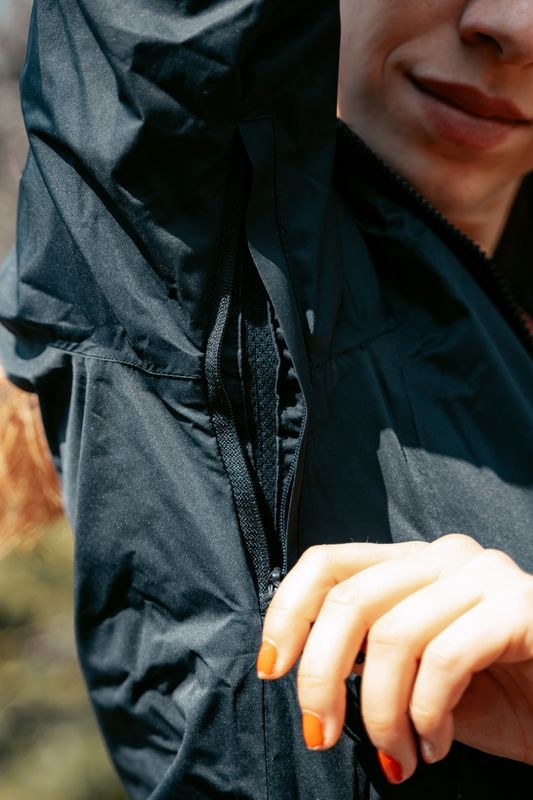 Husky Nelory L S, black Dámská hardshell bunda