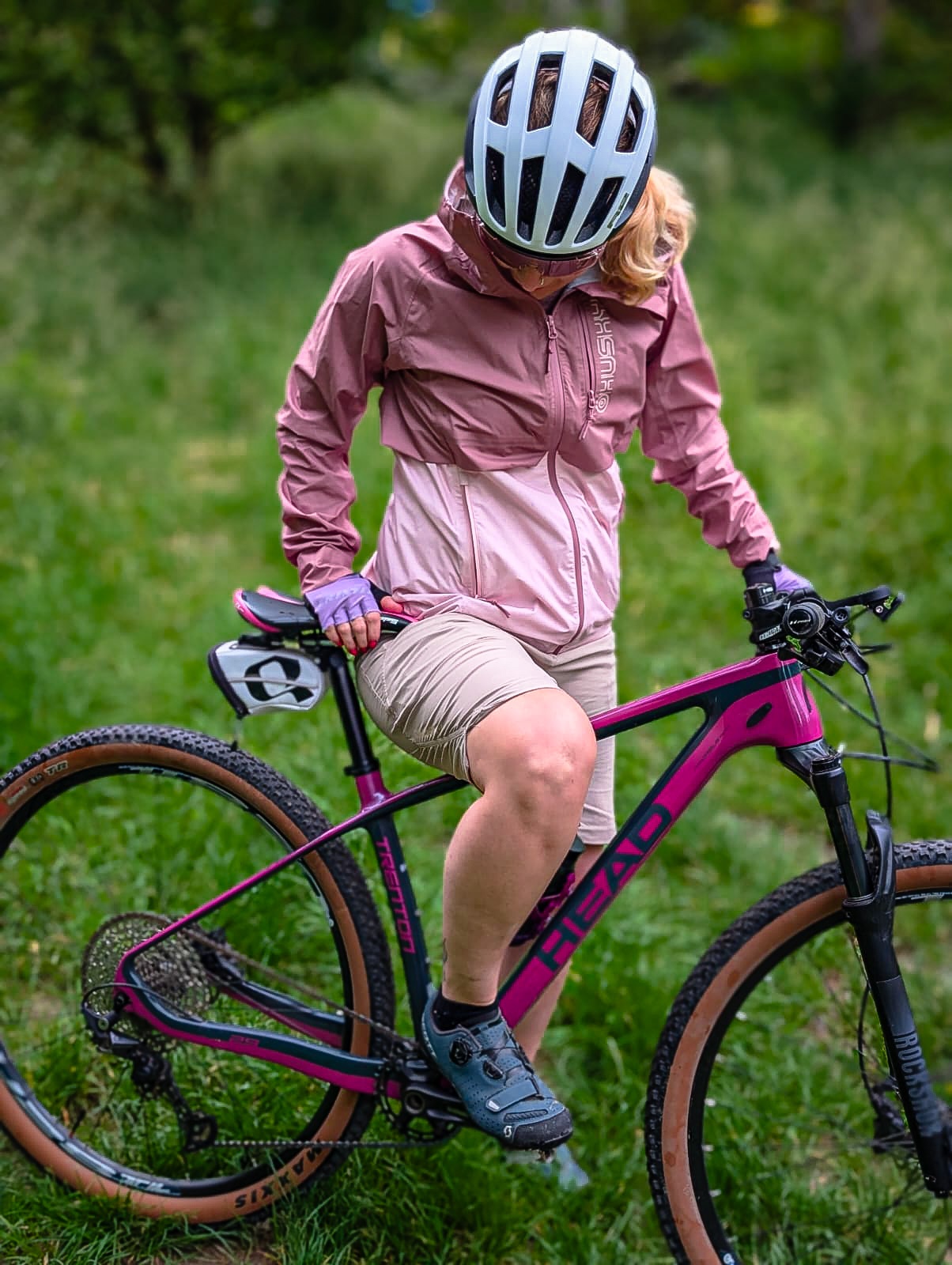 Husky Luma L M, pink Dámská ultralehká bunda (obrázek 9)