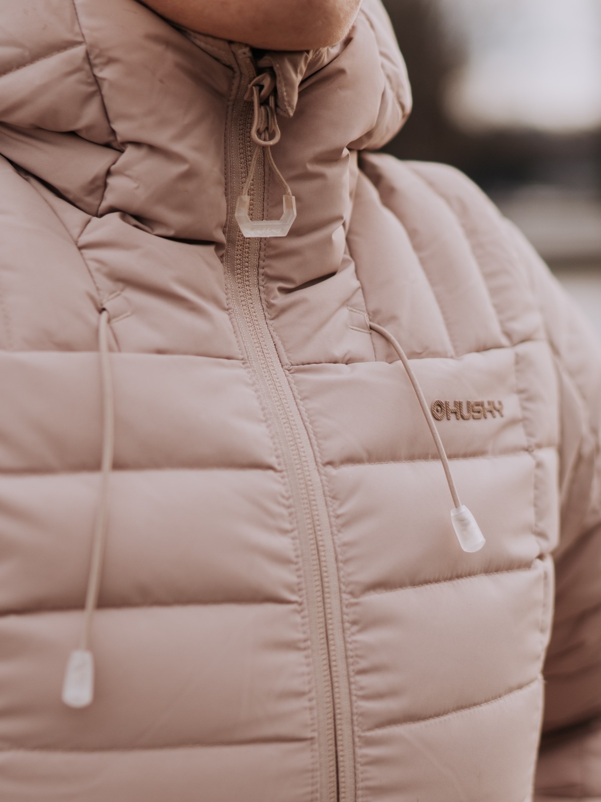 Husky Daili L L, beige Dámský péřový kabát (obrázek 9)