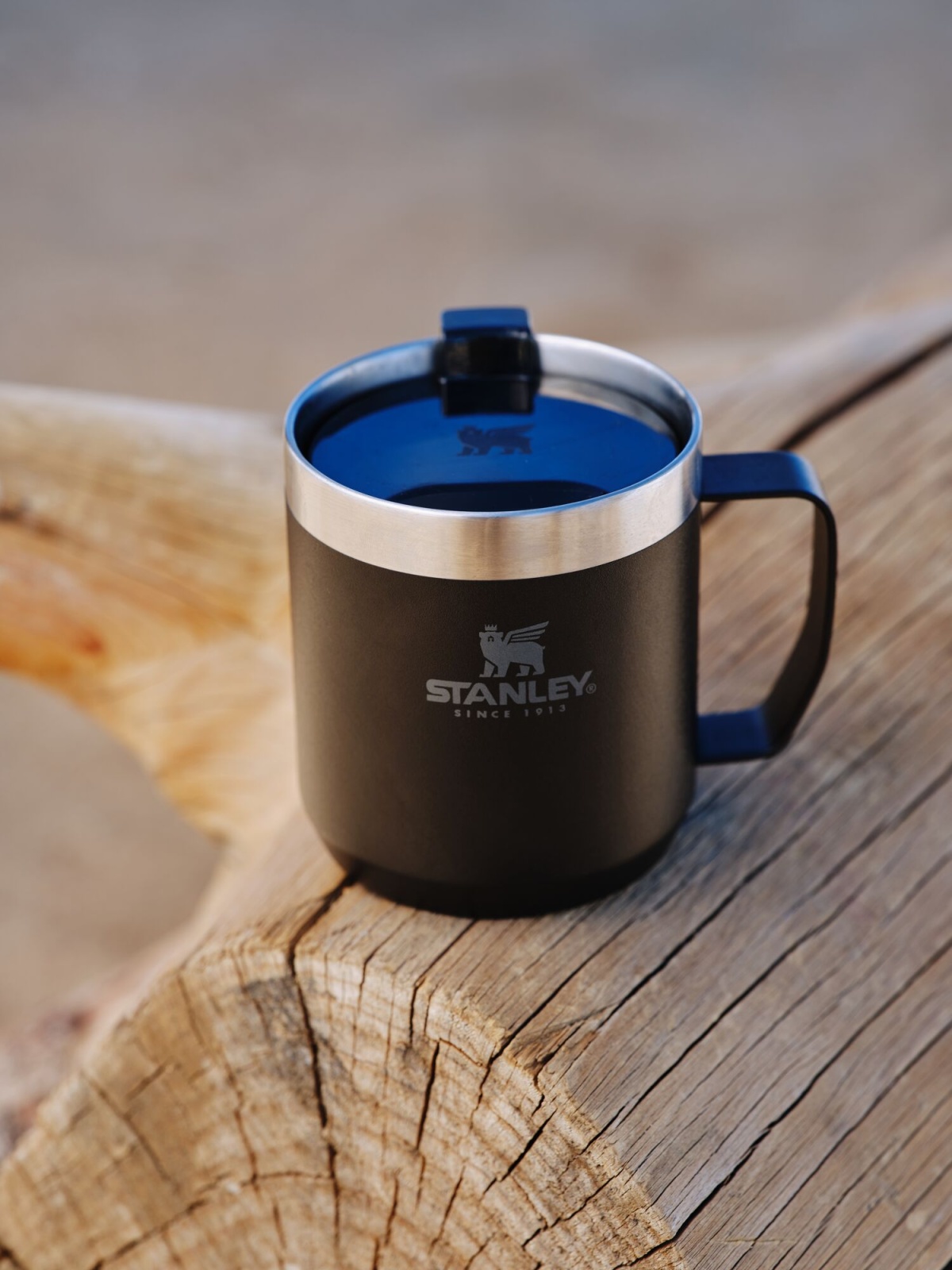 Stanley Camp mug zelená Hrnek (obrázek 8)