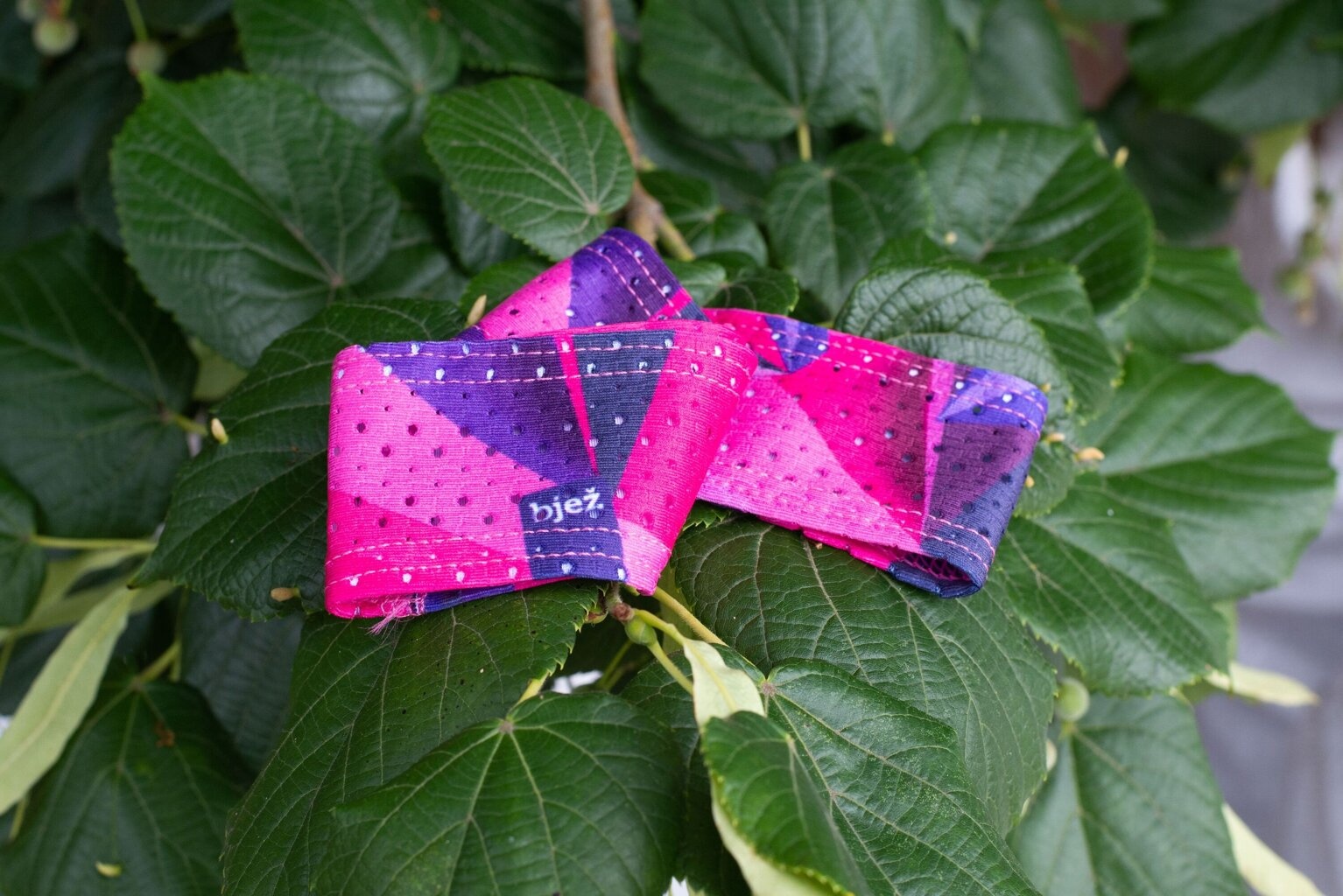 Bjež DROP 5 CRUMPLE pinky Čelenka (obrázek 3)
