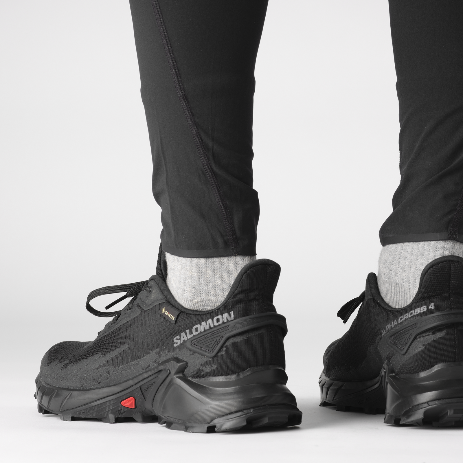 Salomon Alphacross 4 GTX EU 48, Black/Black/Black Pánské boty (obrázek 8)