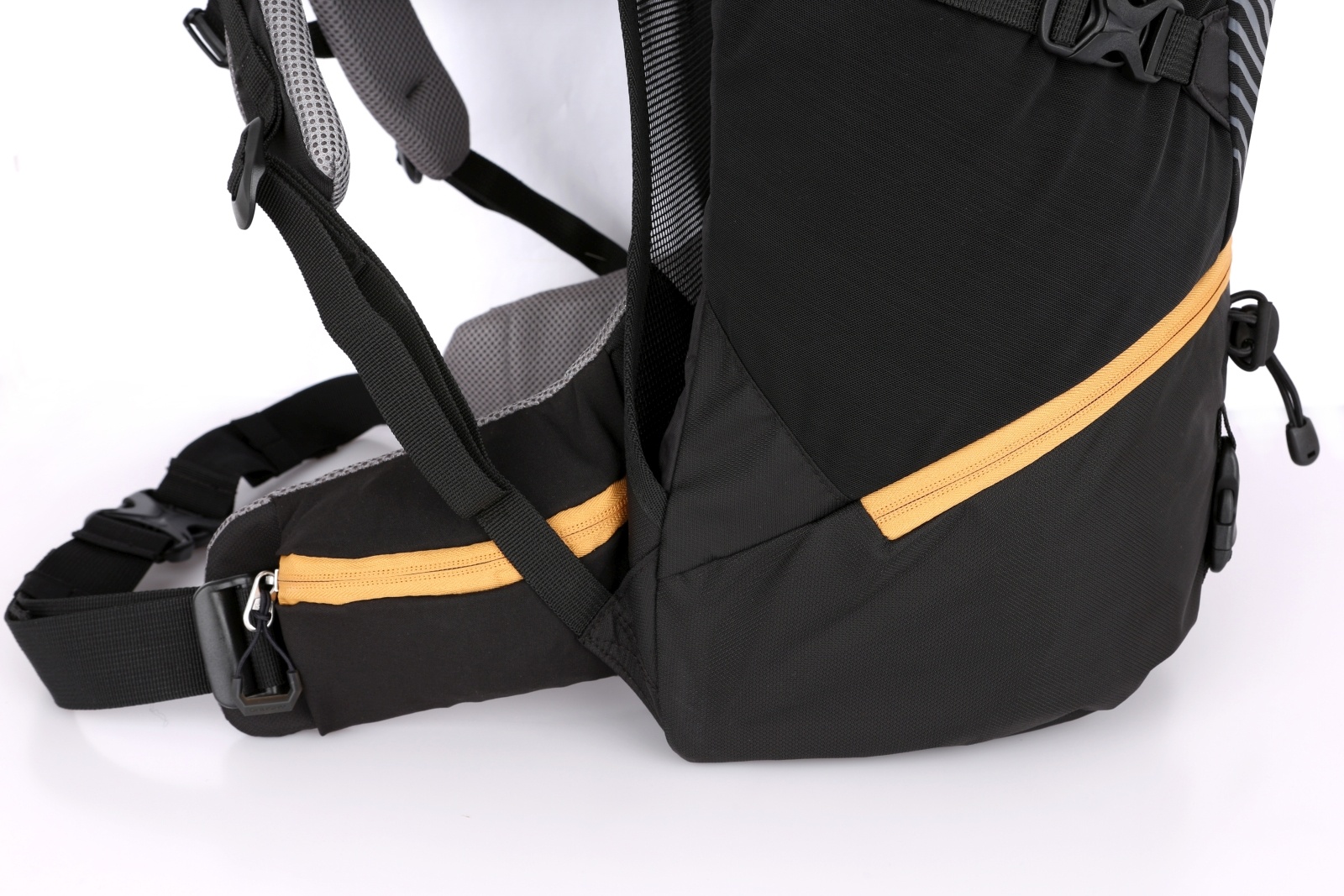 Husky Capture 40l black Batoh Expedice / Turistika (obrázek 11)