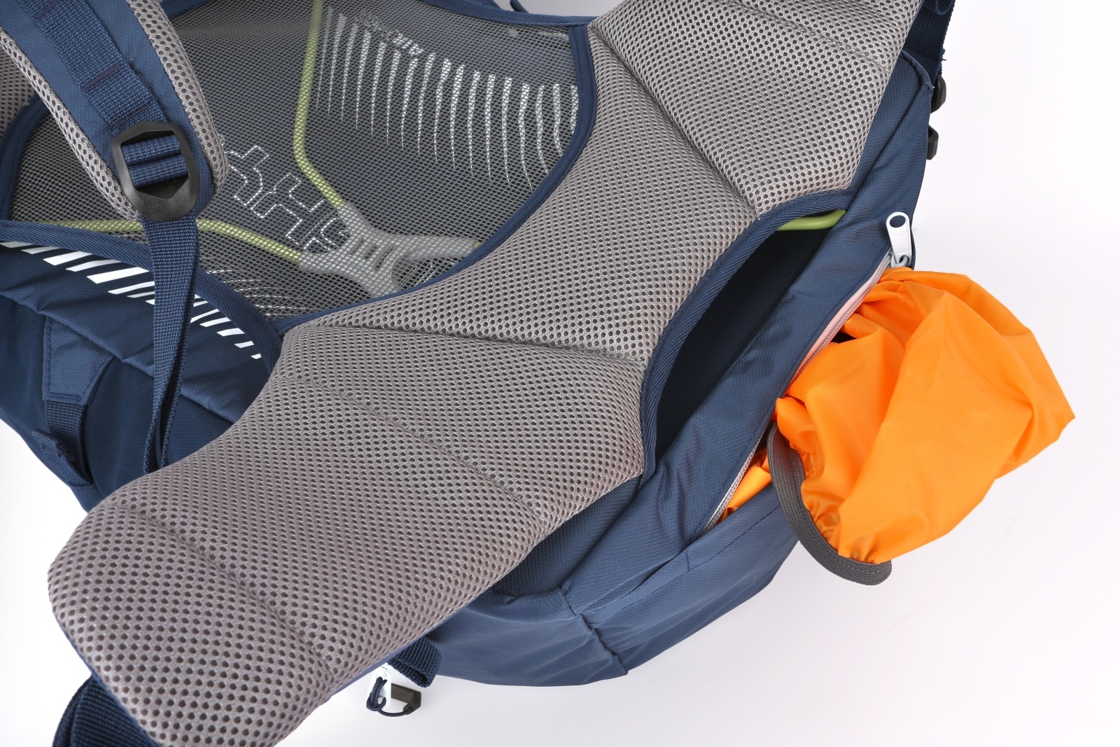 Husky Cingy 30l dark blue Turistický batoh (obrázek 11)