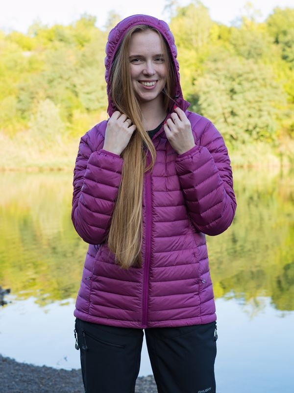 Husky Dreeser L S, dk. magenta Dámská péřová bunda (obrázek 9)