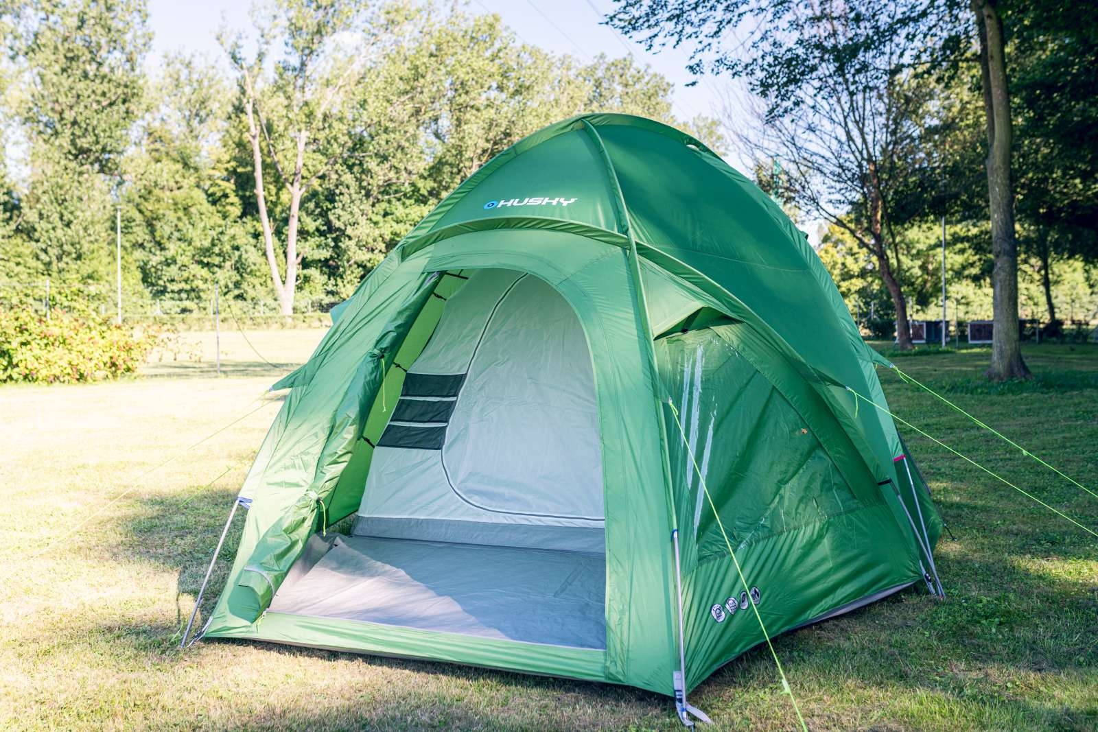 Husky Bigless 5 zelená Rodinný stan pro 5 osob (obrázek 7)