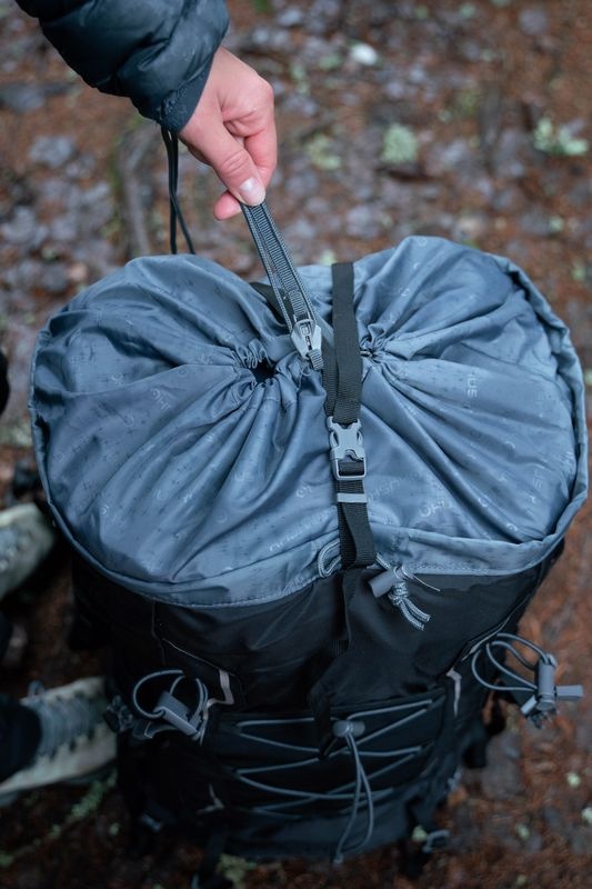Husky Ribon 60l černá Batoh Expedice (obrázek 9)