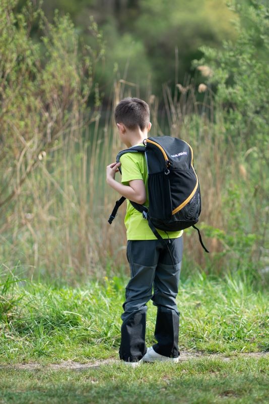 Husky Jikko 15l black Dětský batoh (obrázek 8)