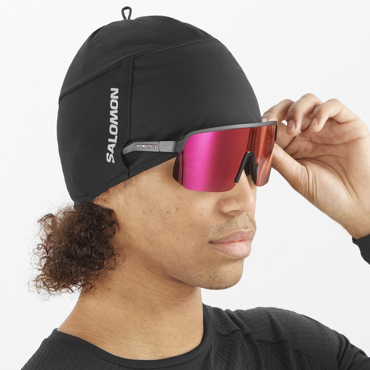 Salomon WINTER TRAINING deep black Čepice