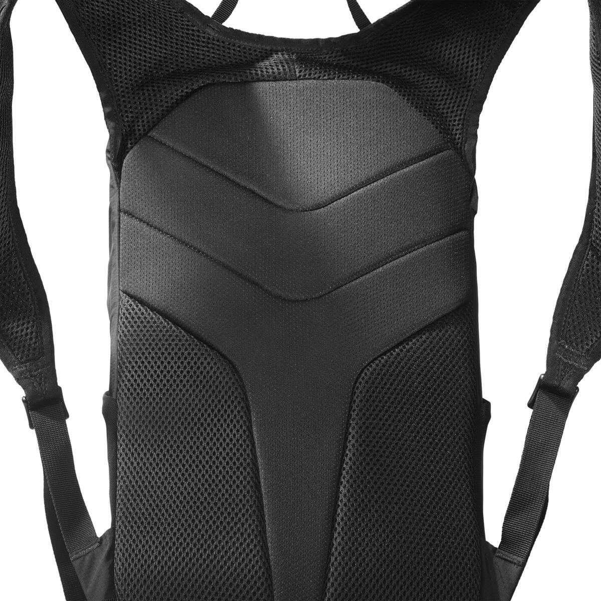 Salomon Trailblazer 10 black/alloy Batoh Turistika (obrázek 3)