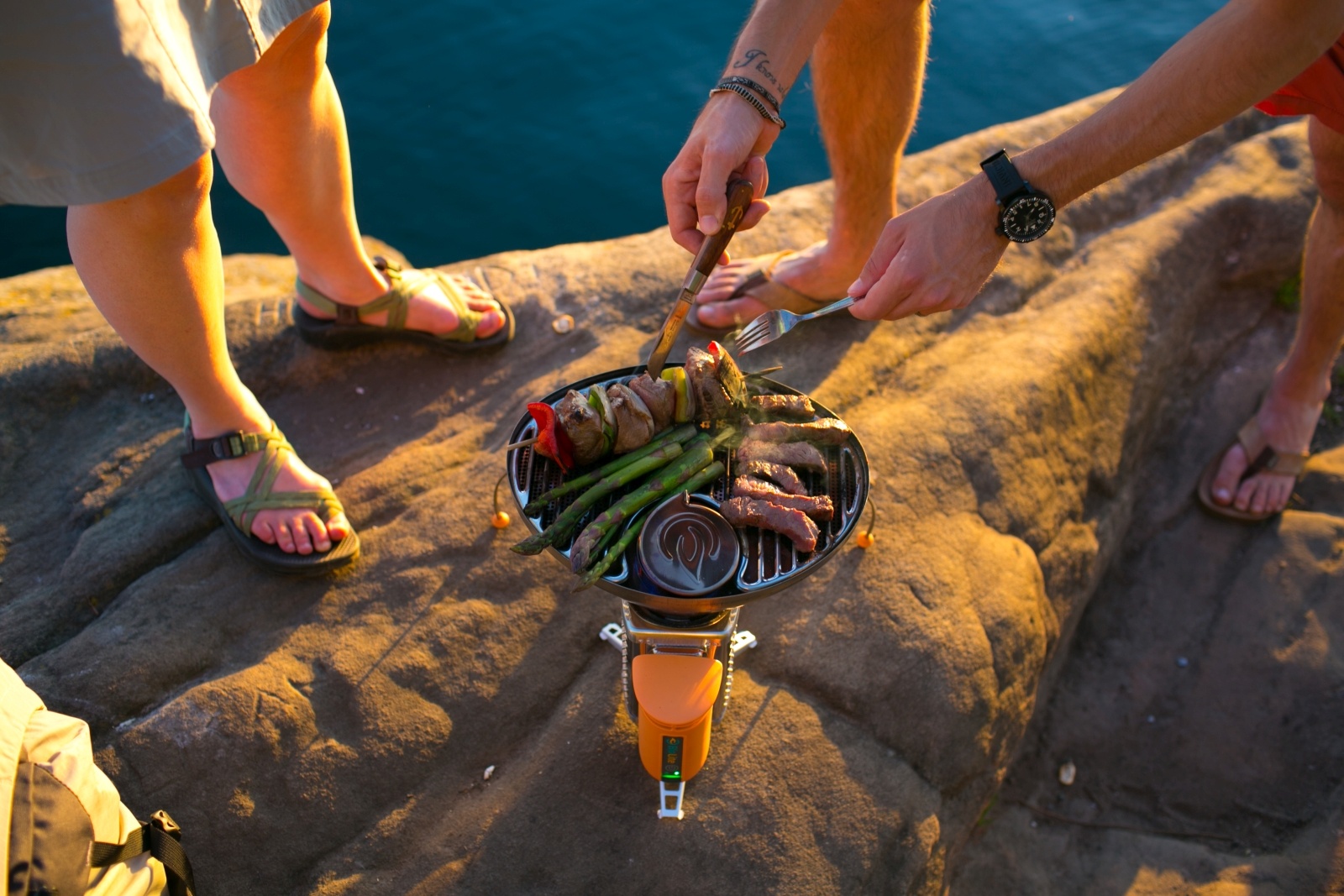 Bio Lite Campstove Portable Grill viz obrázek Vařič (obrázek 9)