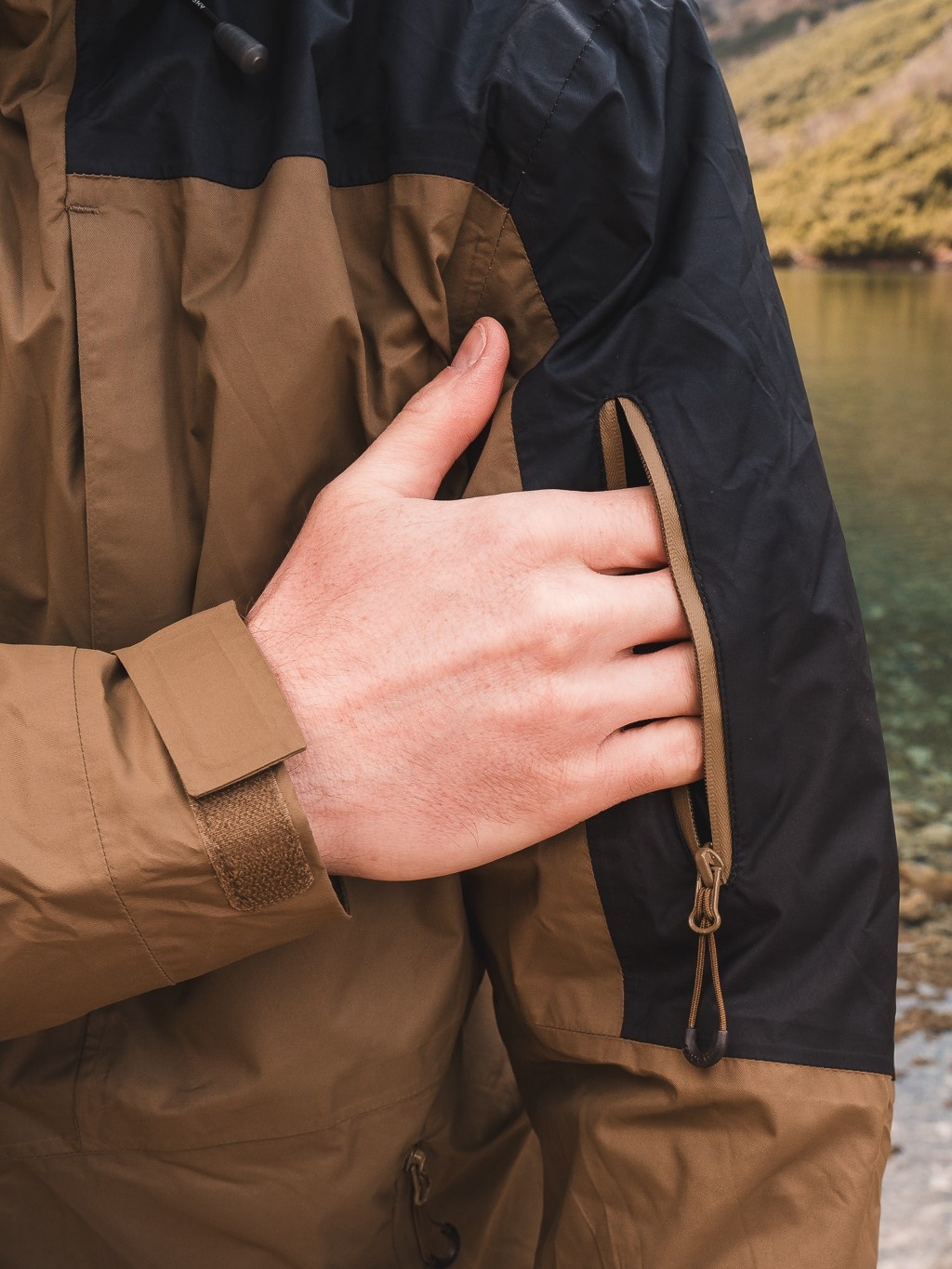 Husky Nickin M S, khaki/black Pánská hardshell bunda (obrázek 10)